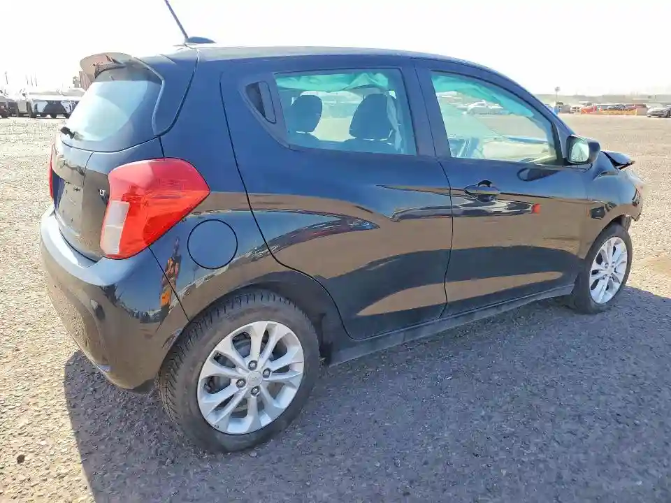 KL8CD6SA7MC750728 2021 CHEVROLET SPARK-2