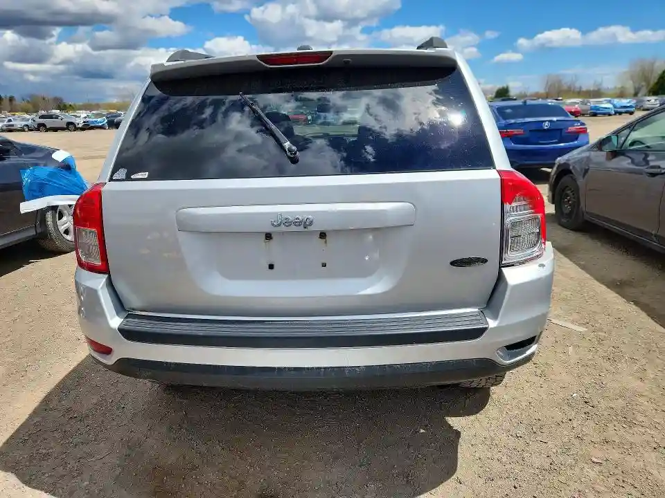 1J4NT4FBXBD136929 2011 JEEP COMPASS-5