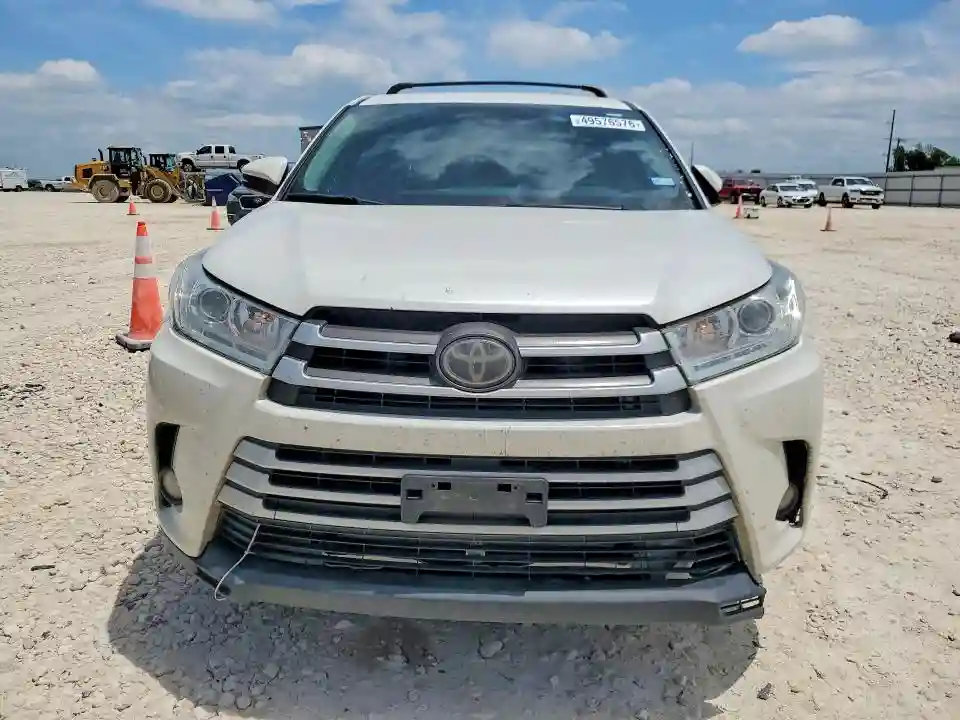 5TDZZRFH8JS247876 2018 TOYOTA HIGHLANDER-4