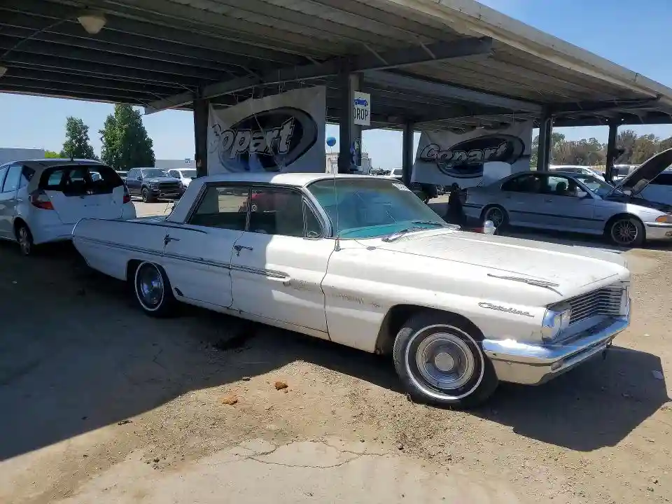 362P47952 1961 PONTIAC CATALINA-3