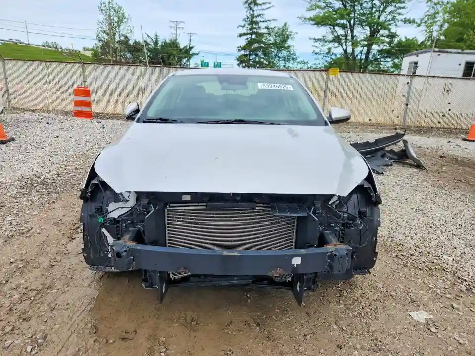 3KPF24AD5KE064767 2019 KIA FORTE-4