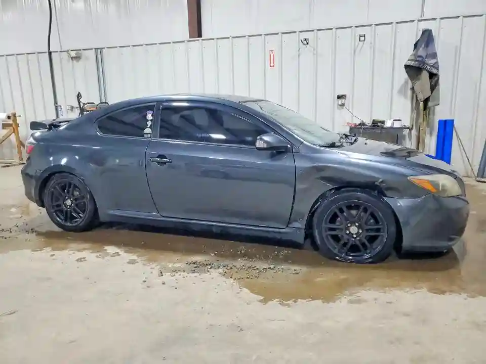 JTKDE3B72A0315133 2010 SCION TC-3