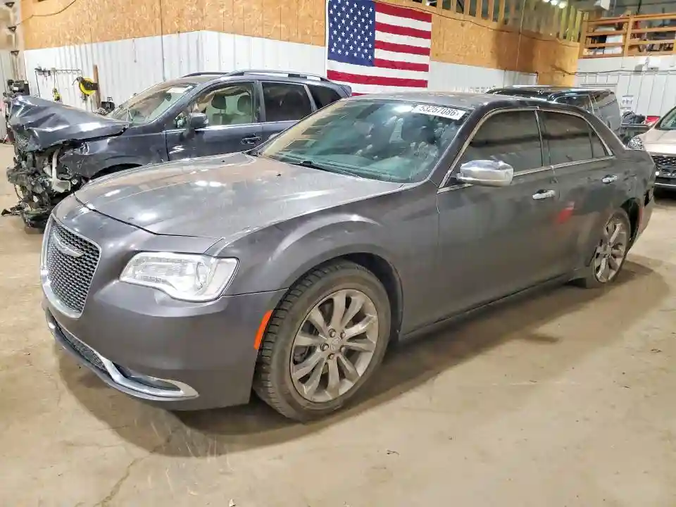 2C3CCAKG7KH634476 2019 CHRYSLER 300-0