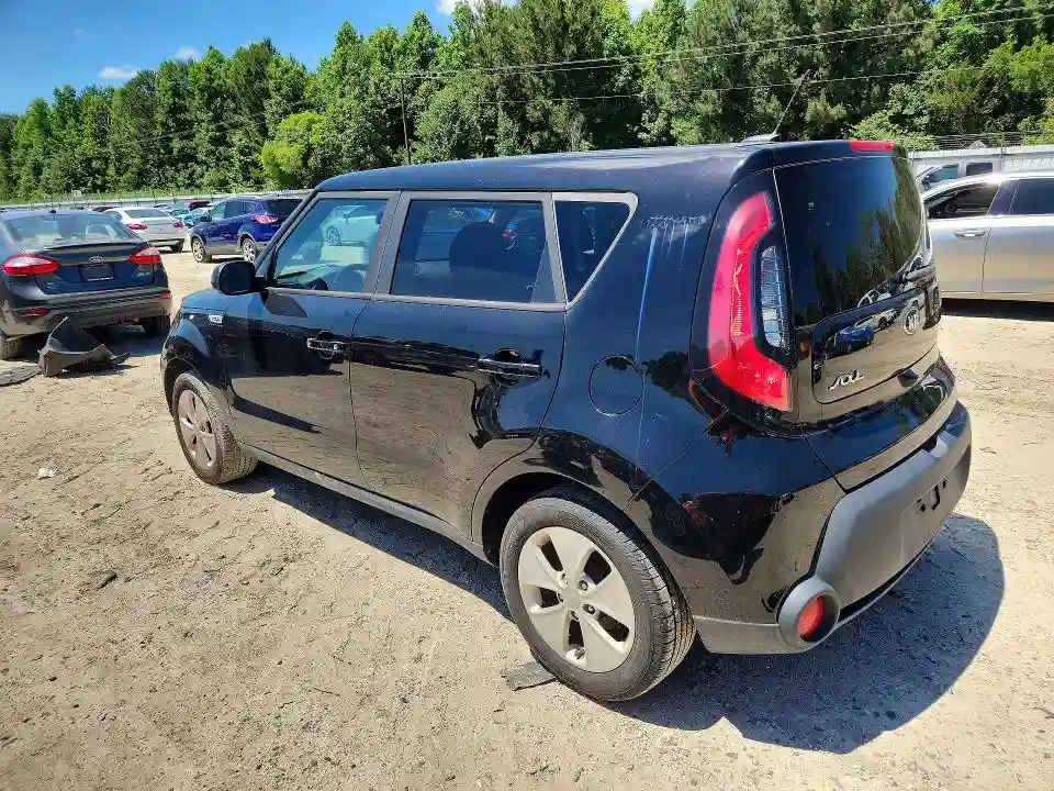 KNDJN2A26G7357654 2016 KIA SOUL-1