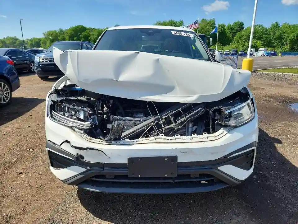 3VV2B7AX8NM076935 2022 VOLKSWAGEN TIGUAN-4