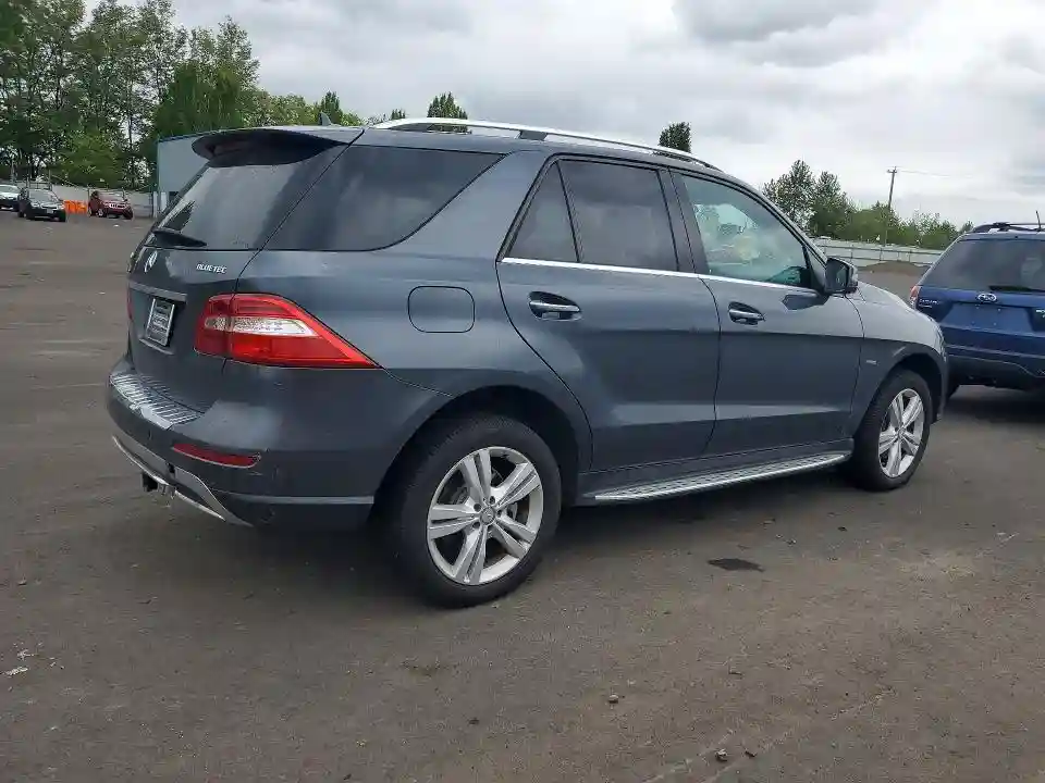 4JGDA2EB2CA033063 2012 MERCEDES-BENZ M-CLASS-2