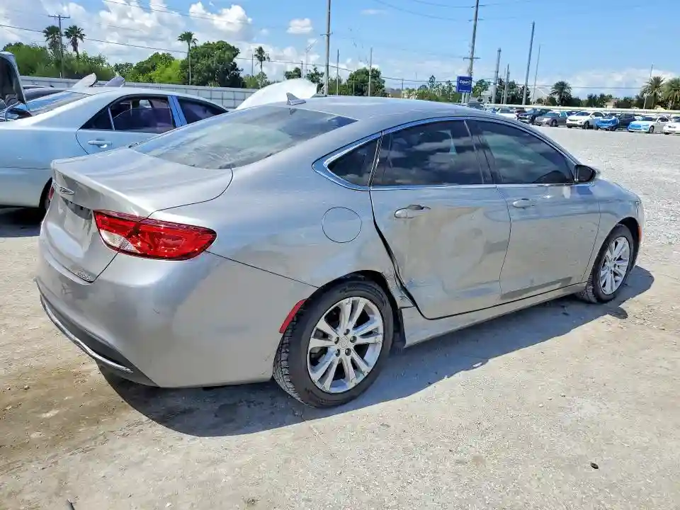 1C3CCCABXHN505326 2017 CHRYSLER 200-2
