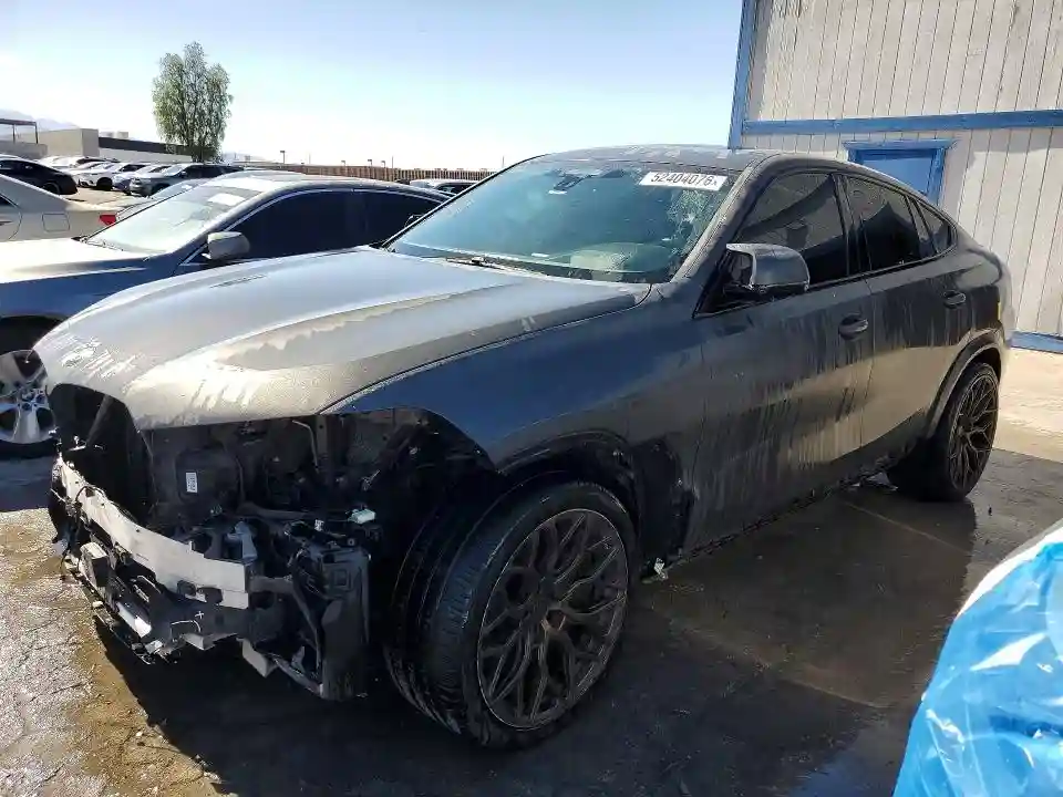 5YMCY0C00N9J89115 2022 BMW X6-0