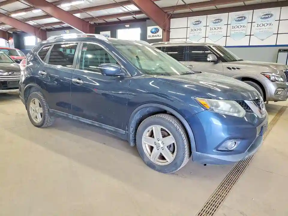 5N1AT2MV3FC789650 2015 NISSAN ROGUE-3