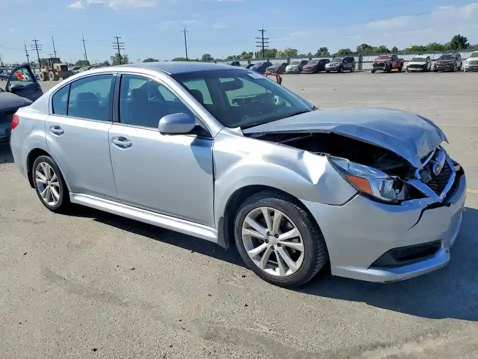 4S3BMBC60D3015658 2013 SUBARU LEGACY-3
