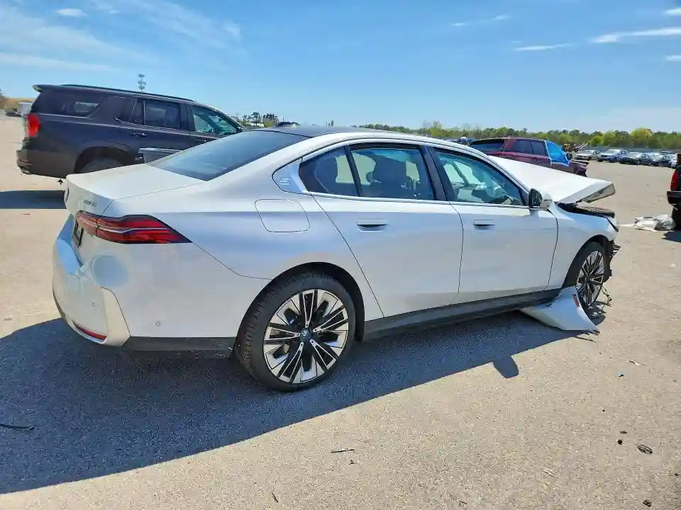 WBY13HG05SCS27426 2025 BMW ALL OTHER-2