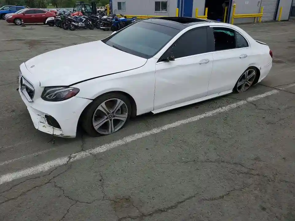 WDDZF4JB8KA506501 2019 MERCEDES-BENZ E-CLASS-0