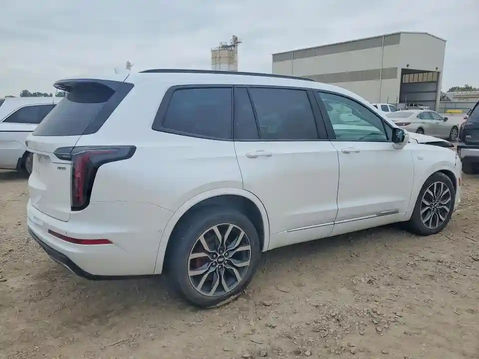 1GYKPHRS9PZ129779 2023 CADILLAC XT6-2