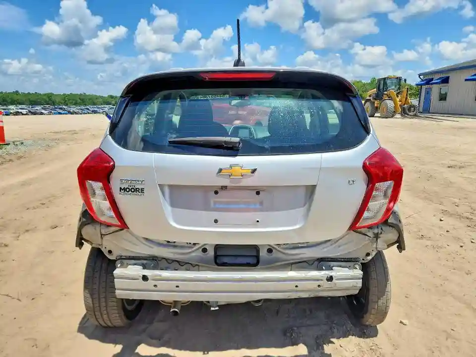 KL8CD6SA6JC452635 2018 CHEVROLET SPARK-5