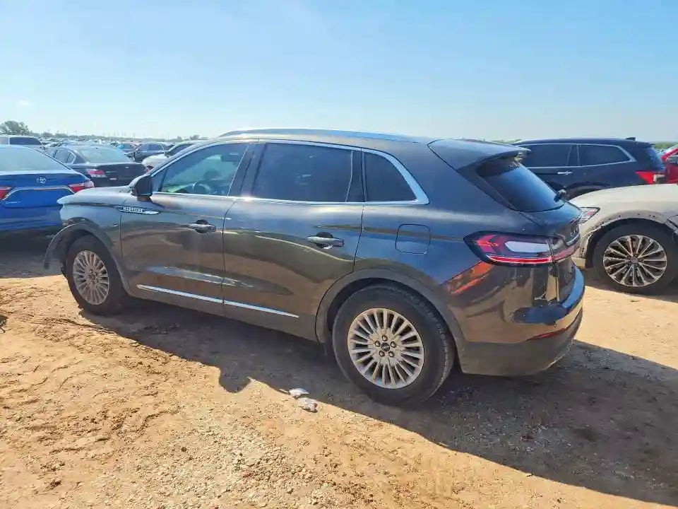 2LMPJ6J92KBL22118 2019 LINCOLN NAUTILUS-1