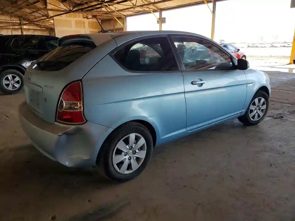 KMHCM3AC7BU200165 2011 HYUNDAI ACCENT-2
