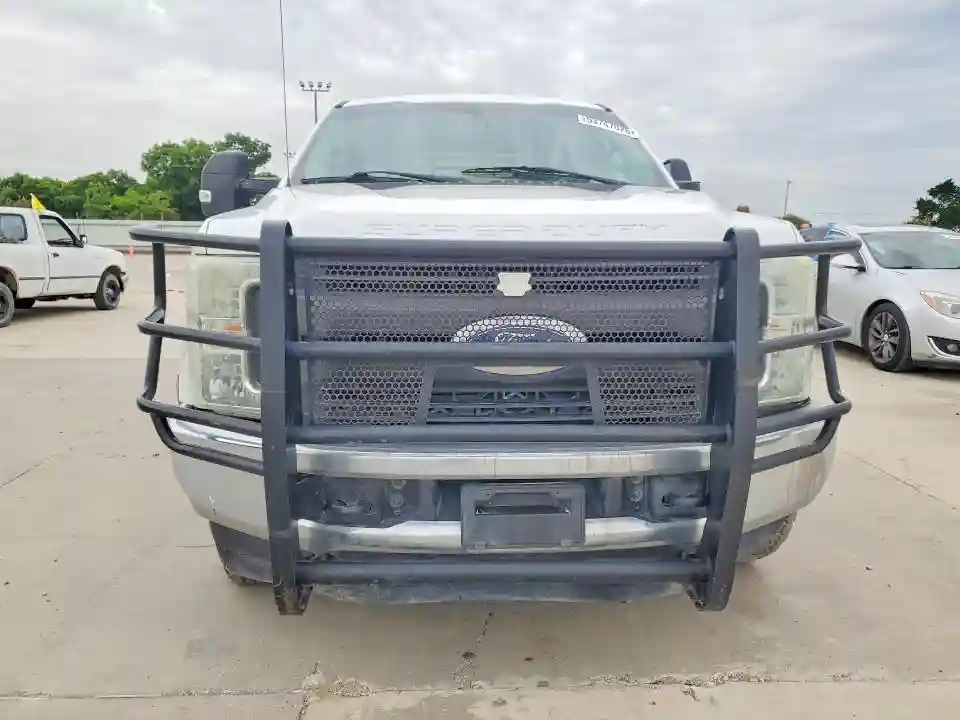 1FT8W3B69HEB47176 2017 FORD F350-4