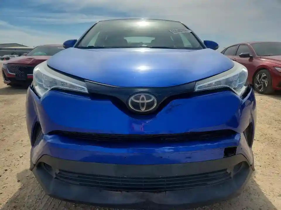 JTNKHMBX9K1037317 2019 TOYOTA C-HR-4