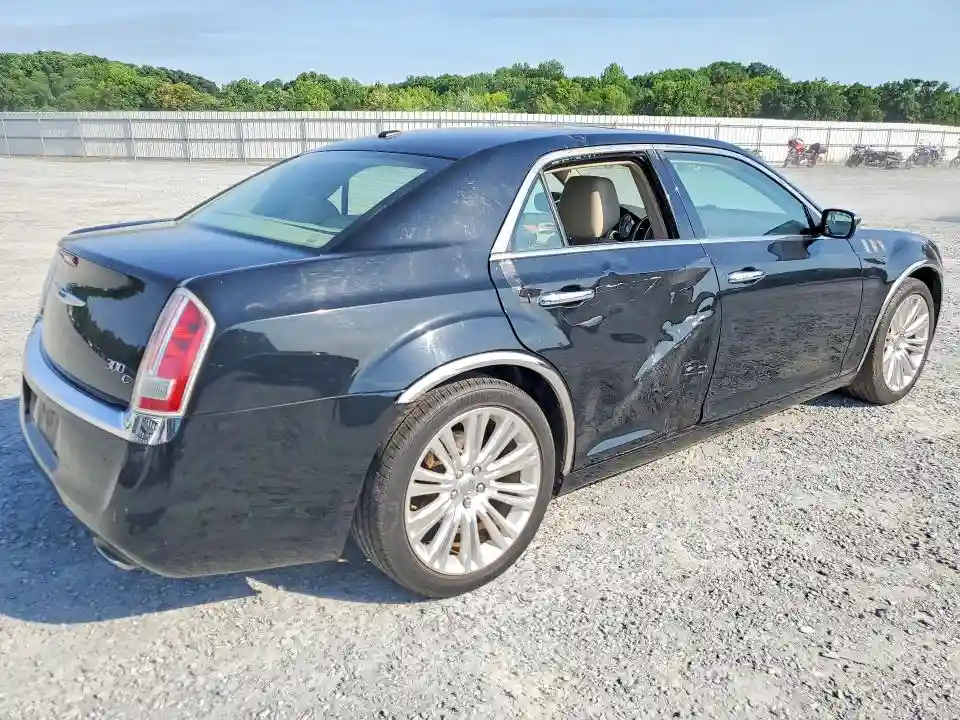 2C3CCAEG6DH504459 2013 CHRYSLER 300-2