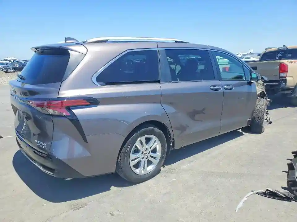 5TDESKFC7MS003932 2021 TOYOTA SIENNA-2