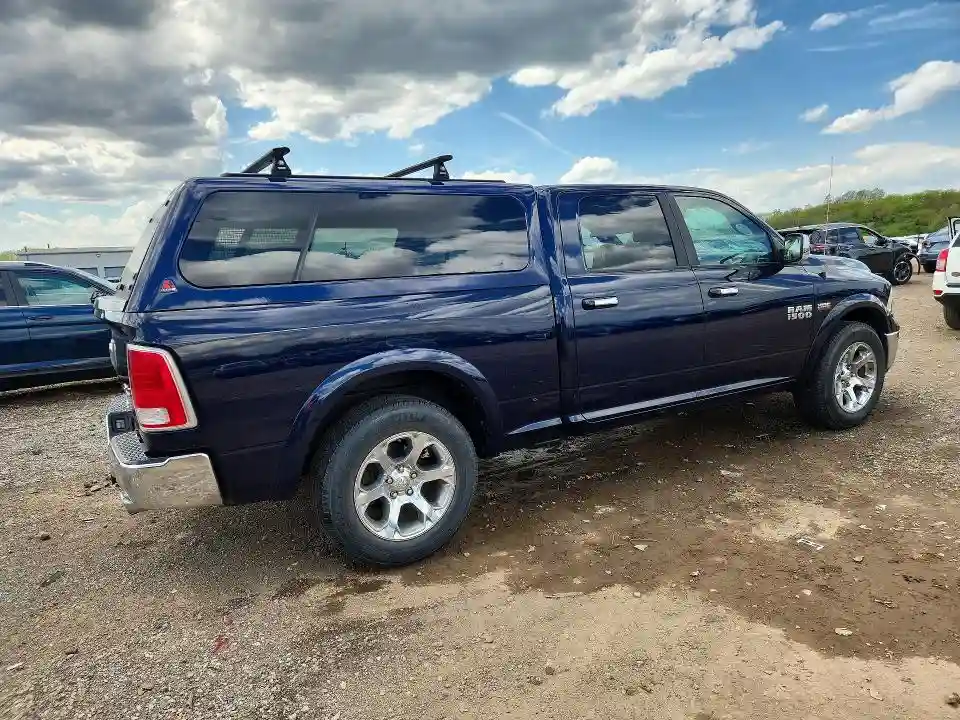 1C6RR7VT1JS133582 2018 RAM 1500-2