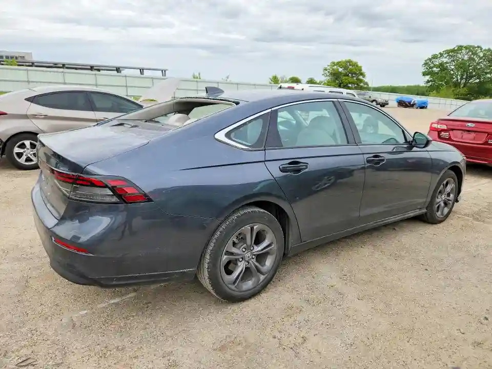 1HGCY1F37RA005380 2024 HONDA ACCORD-2
