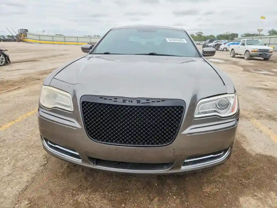 2C3CCAAG6CH107385 2012 CHRYSLER 300-4