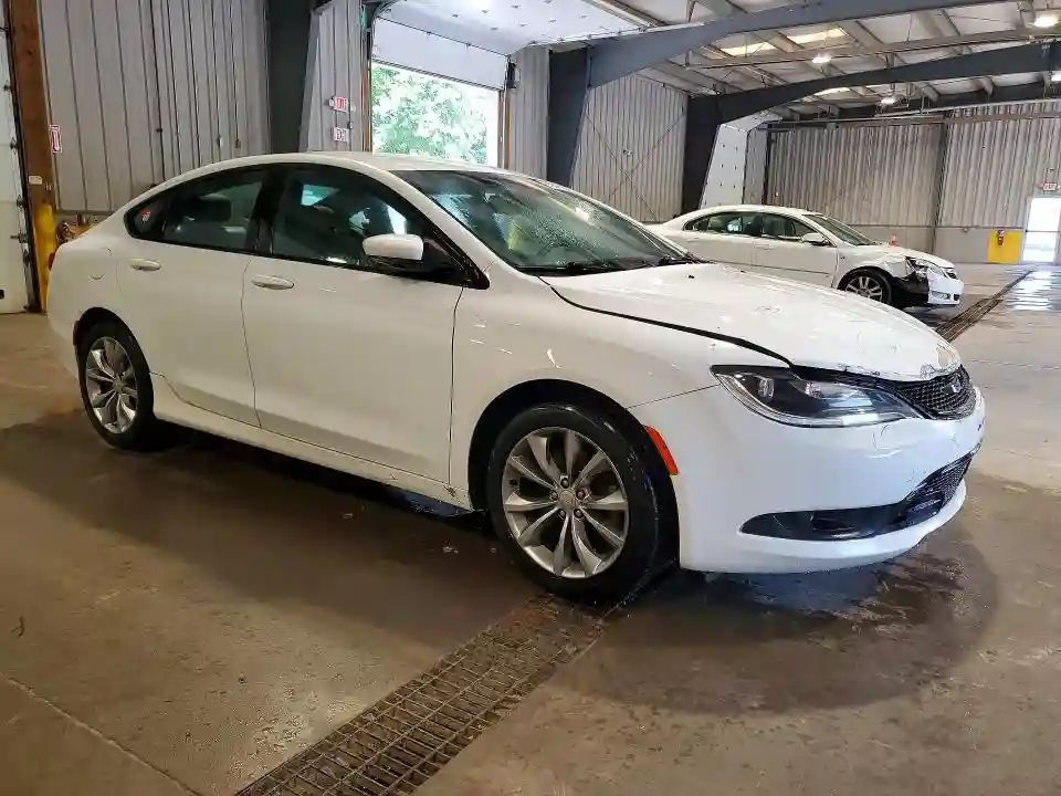 1C3CCCDG6FN556861 2015 CHRYSLER 200-3
