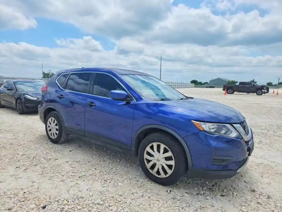 KNMAT2MT6JP598373 2018 NISSAN ROGUE-3
