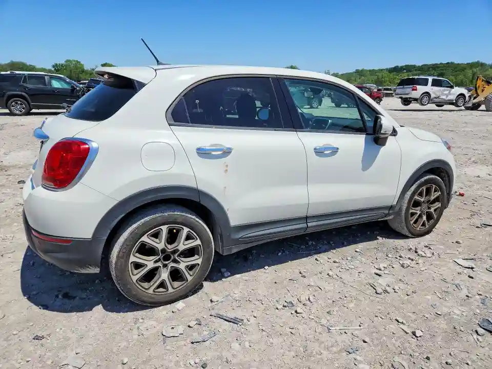 ZFBCFXCT1GP386488 2016 FIAT 500-2