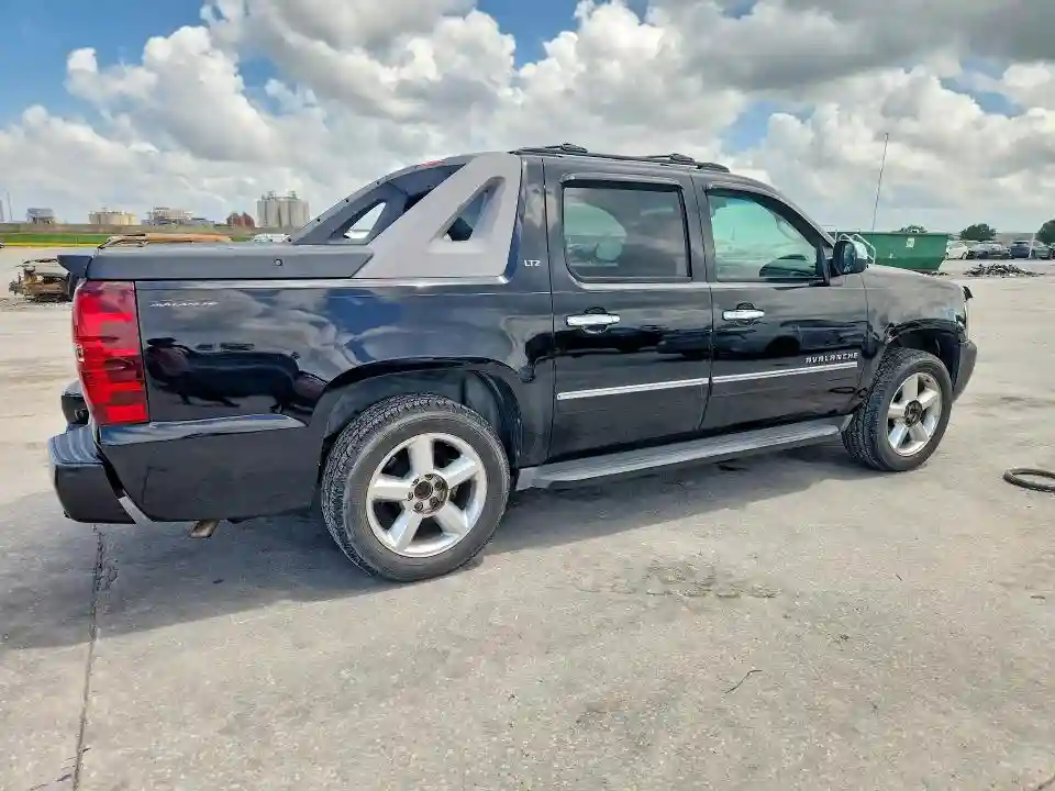 3GNNCGE02AG254585 2010 CHEVROLET AVALANCHE-2