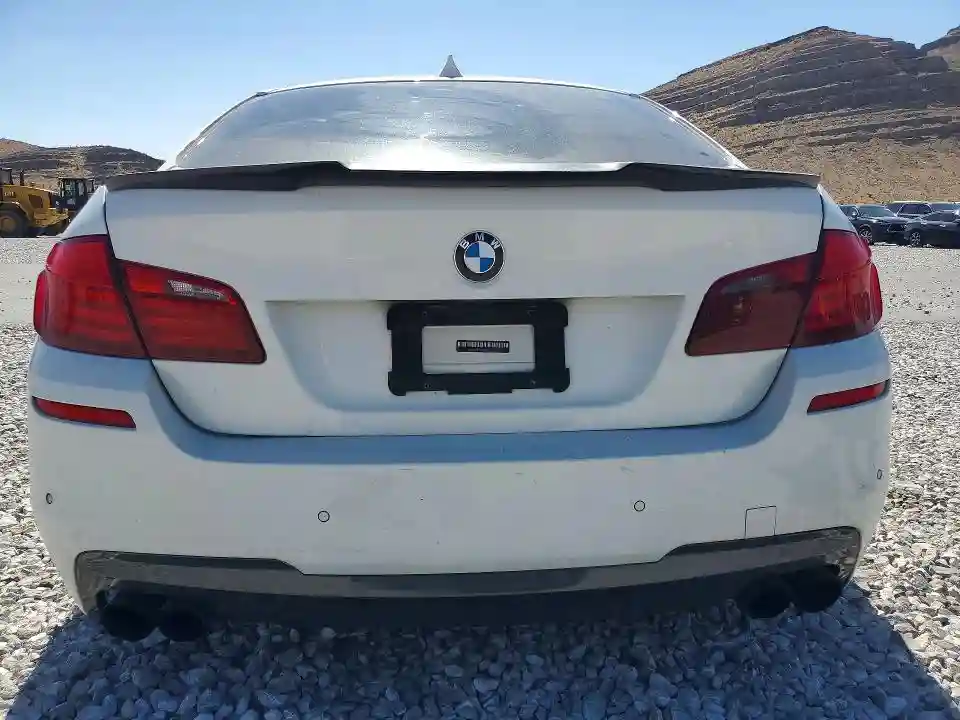 WBAFR9C57BC757679 2011 BMW 5 SERIES-5
