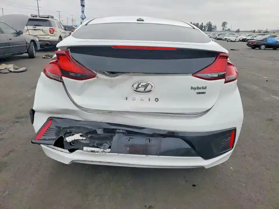 KMHC65LC5HU030884 2017 HYUNDAI IONIQ-5