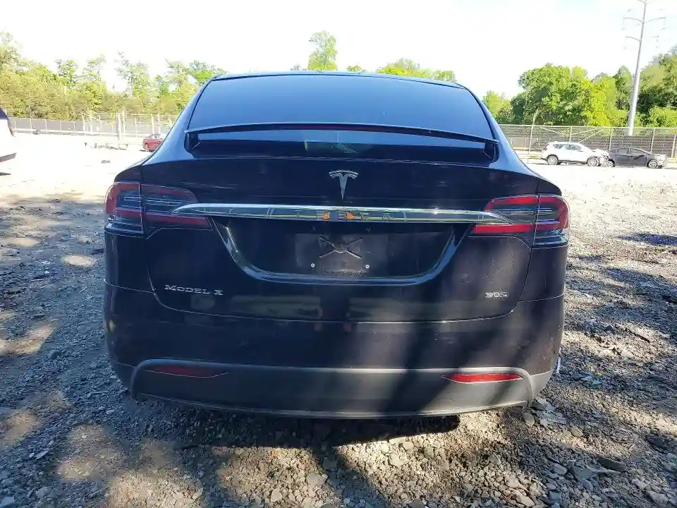 5YJXCBE24GF014605 2016 TESLA MODEL X-5
