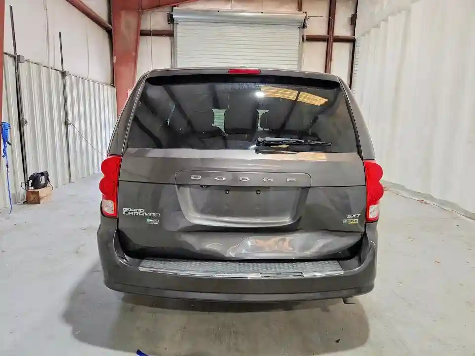 2C4RDGCG3KR717823 2019 DODGE CARAVAN-5