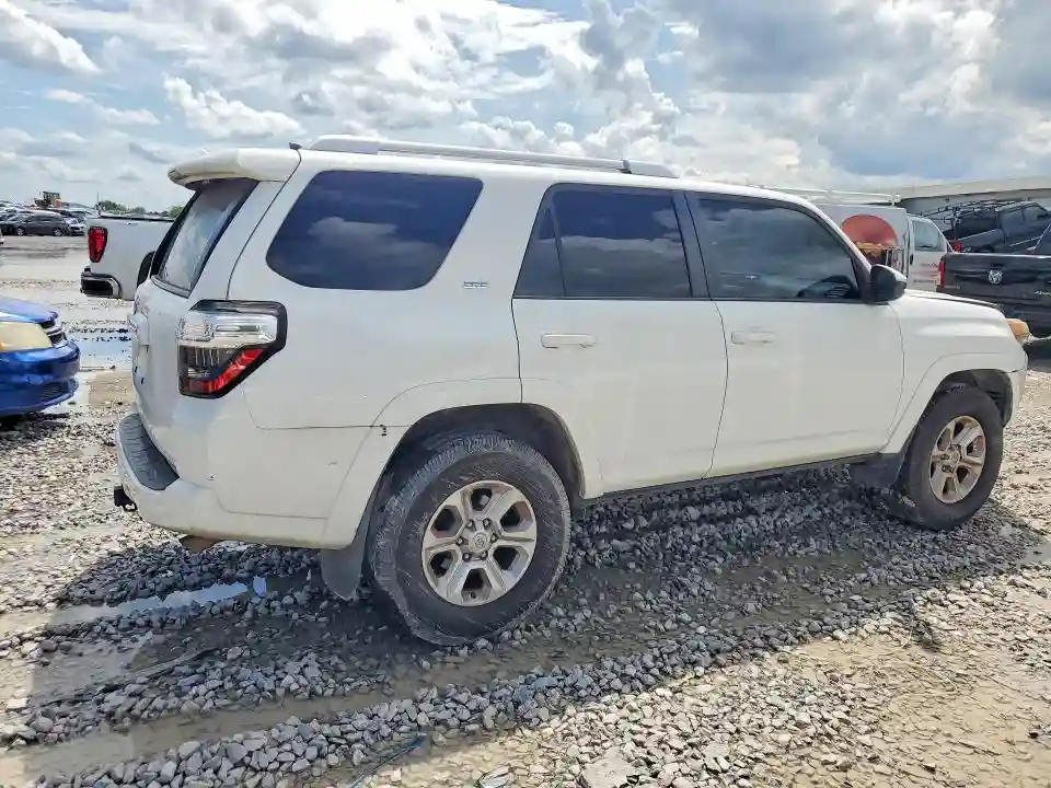 JTEZU5JR7F5094066 2015 TOYOTA 4RUNNER-2