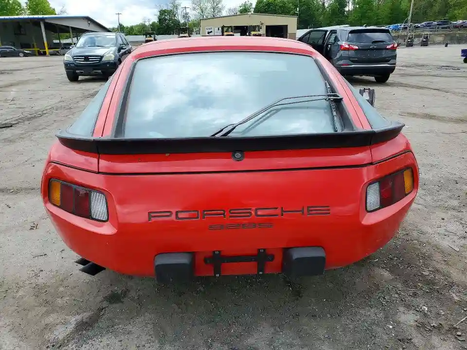WP0JB0922FS861552 1985 PORSCHE 928-5