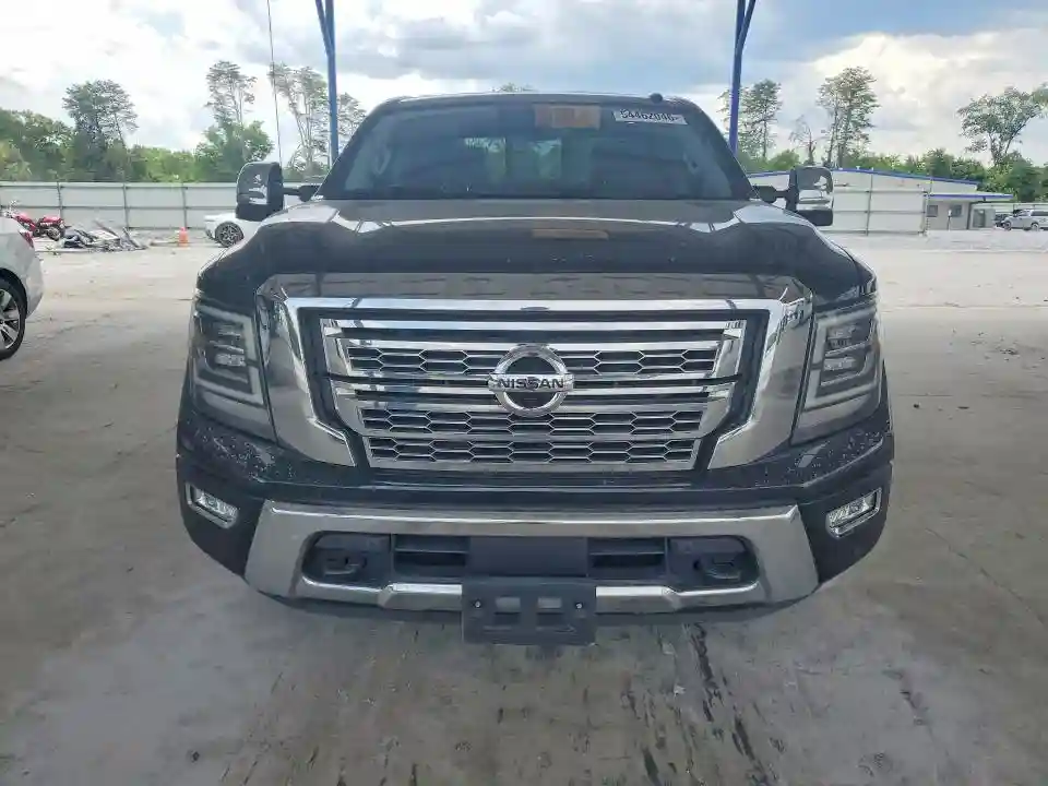 1N6AA1EF0MN511623 2021 NISSAN TITAN-4