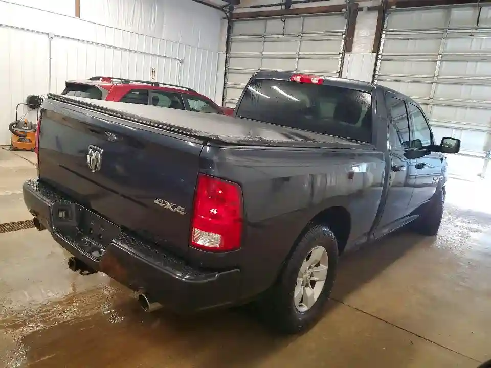 1C6RR7FT2HS819221 2017 RAM 1500-2