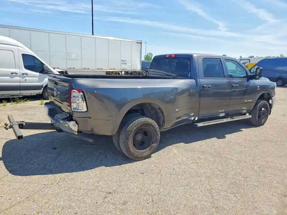 3C63RRGL5KG648415 2019 RAM 3500-2