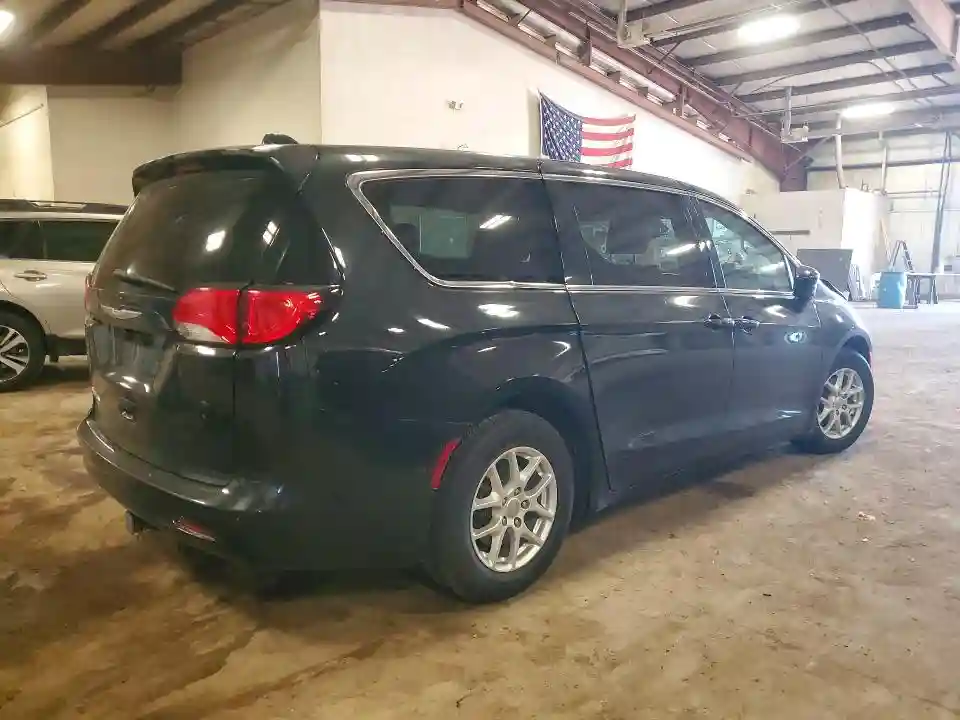 2C4RC1DG1HR502416 2017 CHRYSLER PACIFICA-2