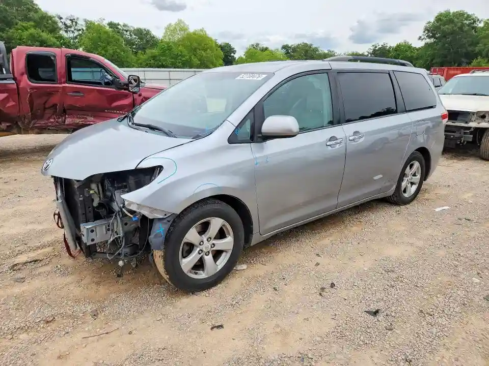 5TDYK3DC4DS323618 2013 TOYOTA SIENNA-0