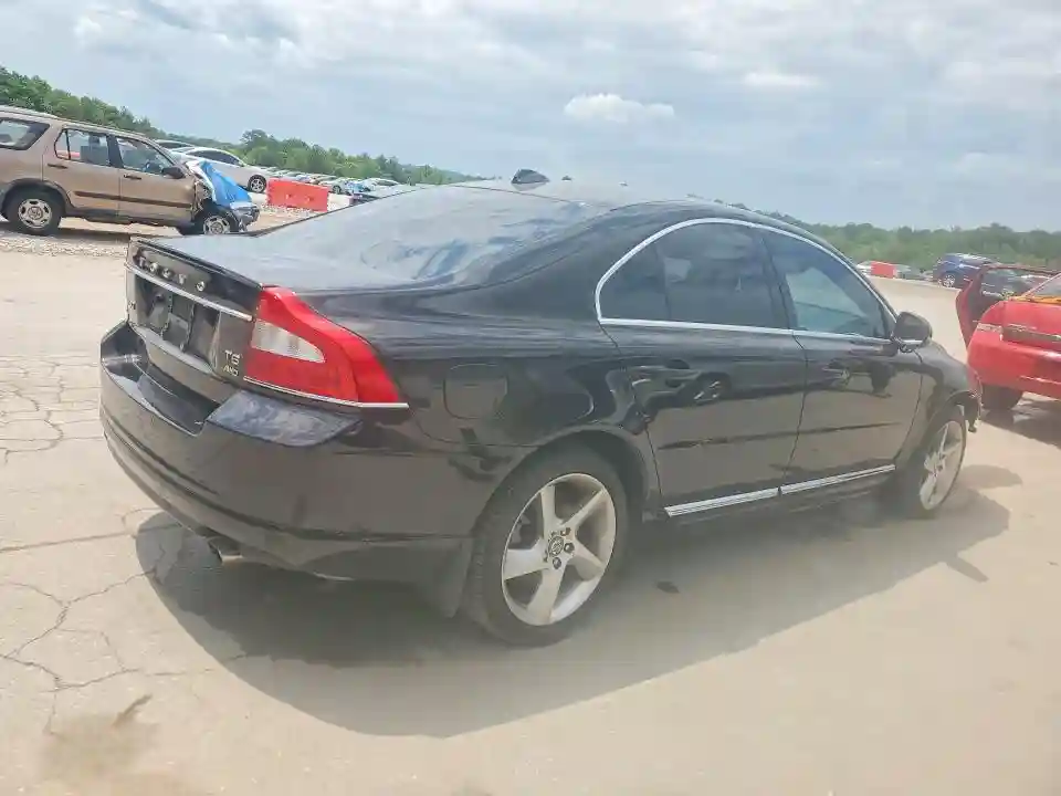 YV1902AH1C1160372 2012 VOLVO S80-2