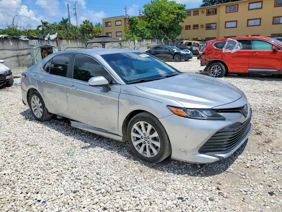 4T1C11AK9LU861296 2020 TOYOTA CAMRY-3