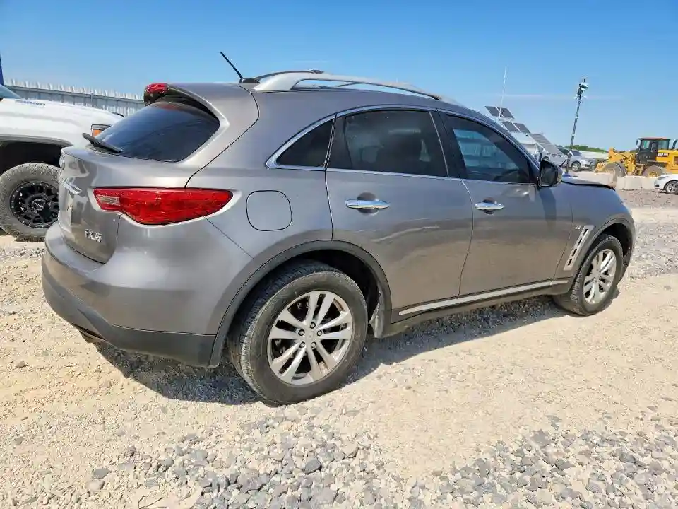 JN8AS1MWXAM850011 2010 INFINITI FX35-2