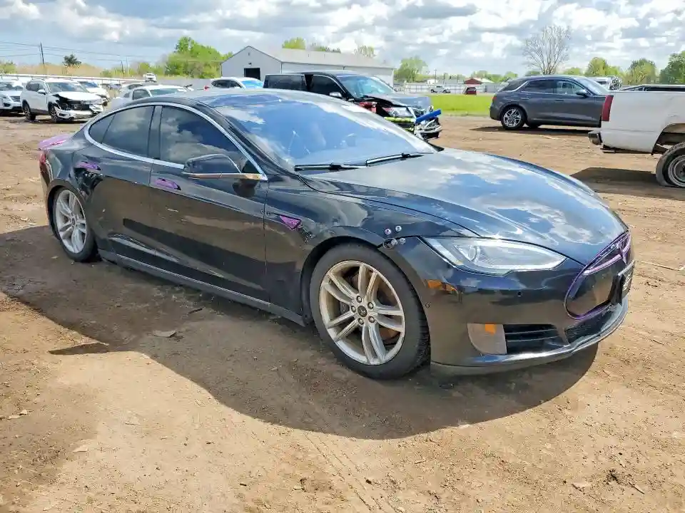 5YJSA1S29FF090933 2015 TESLA MODEL S-3