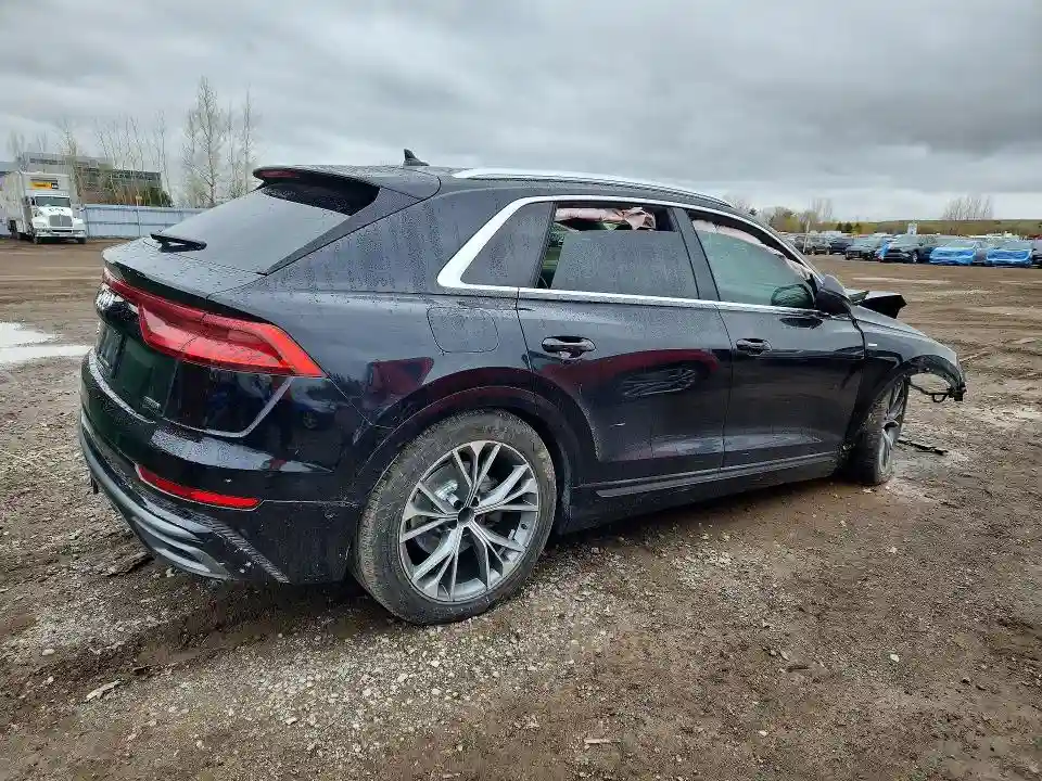 WA1FVAF15KD036094 2019 AUDI Q8-2