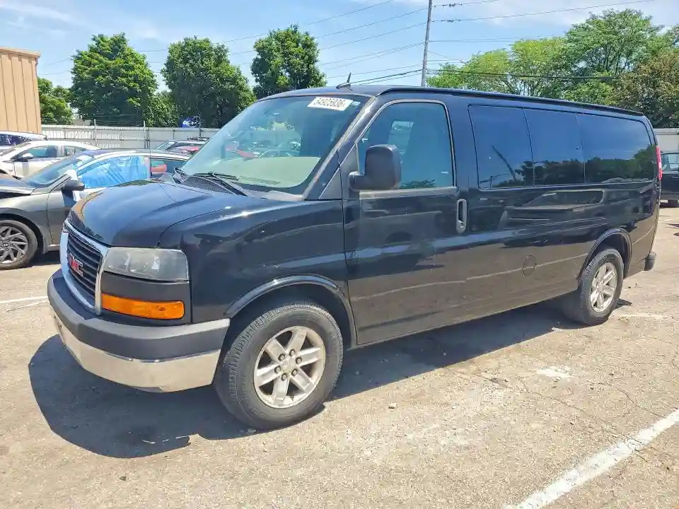 1GKS8CF41D1158607 2013 GMC SAVANA-0