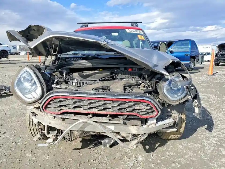 WMZYV9C57K3B92196 2019 MINI COOPER-4