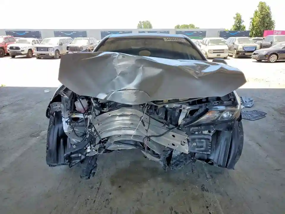 4T1G11AK9NU715761 2022 TOYOTA CAMRY-4